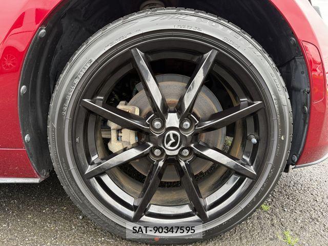 Mazda ROADSTER 2018-08 6306183-10