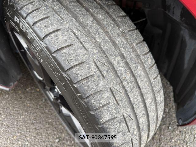 Mazda ROADSTER 2018-08 6306183-18
