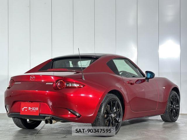Mazda ROADSTER 2018-08 6306183-1
