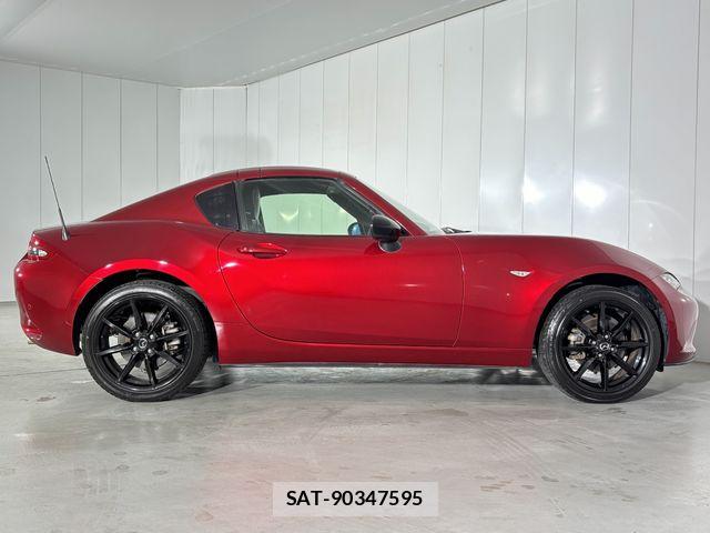 Mazda ROADSTER 2018-08 6306183-26
