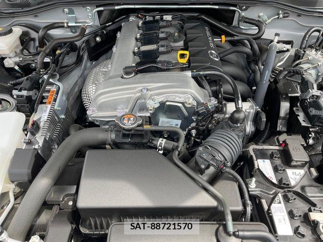Mazda ROADSTER 2025-05 6614456-17