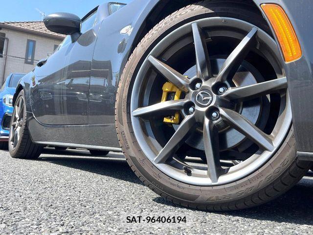 Mazda ROADSTER 2017-08 6677768-12