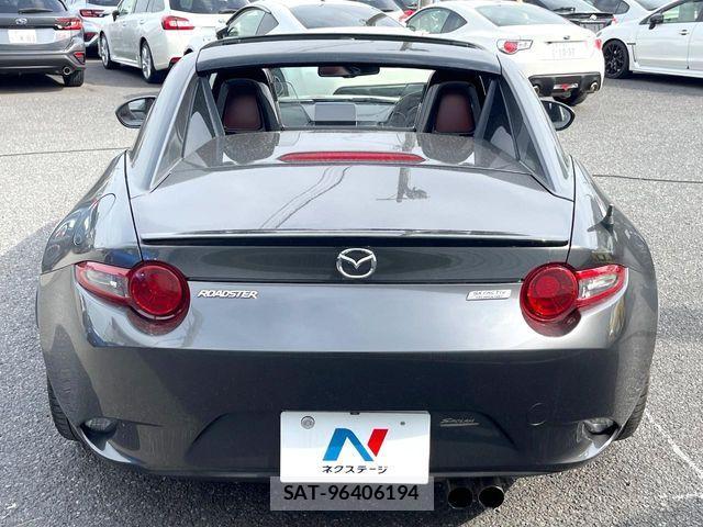 Mazda ROADSTER 2017-08 6677768-15