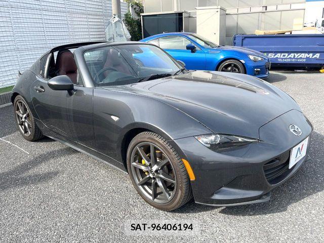 Mazda ROADSTER 2017-08 6677768-16