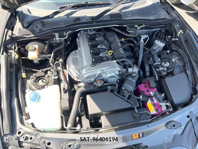 Mazda ROADSTER 2017-08 6677768-18