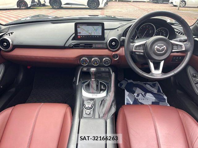 Mazda ROADSTER 2019-06 6717168-1