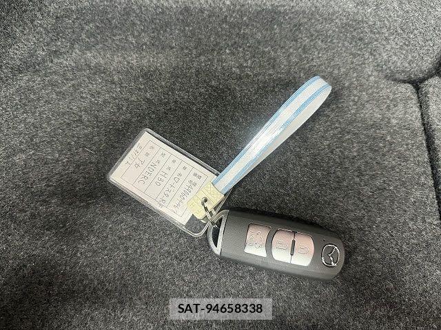 Mazda ROADSTER 2018-02 6911992-15