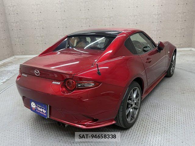 Mazda ROADSTER 2018-02 6911992-2
