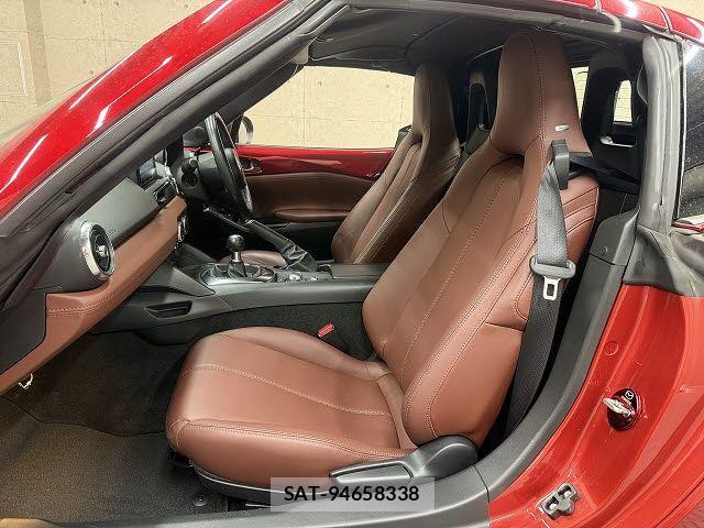 Mazda ROADSTER 2018-02 6911992-7