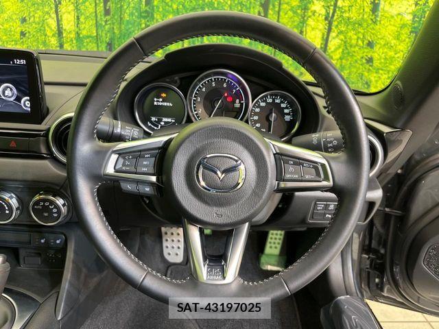 Mazda ROADSTER 2023-06 6911991-9