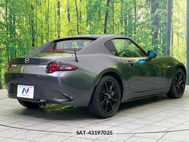 Mazda ROADSTER 2023-06 6911991-15