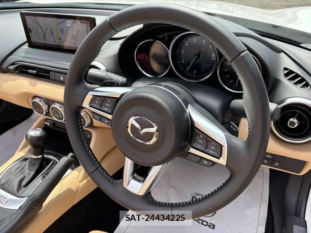 Mazda ROADSTER 2024-09 7021406-11