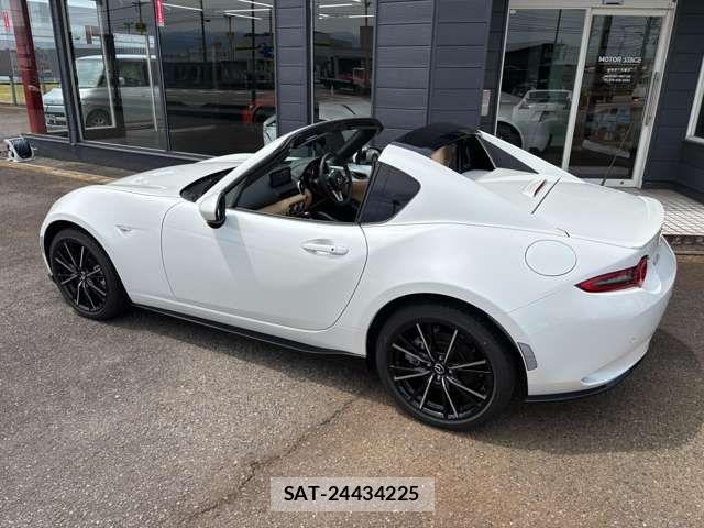 Mazda ROADSTER 2024-09 7021406-5