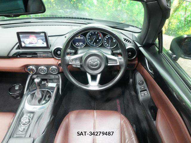 Mazda ROADSTER 2017-07 7021408-6