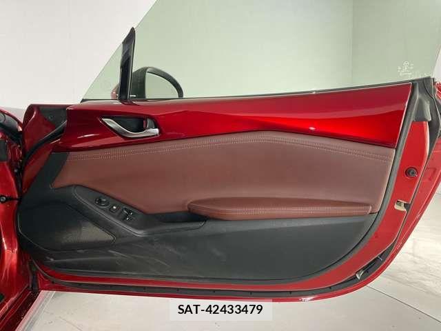 Mazda ROADSTER 2019-06 7060461-12