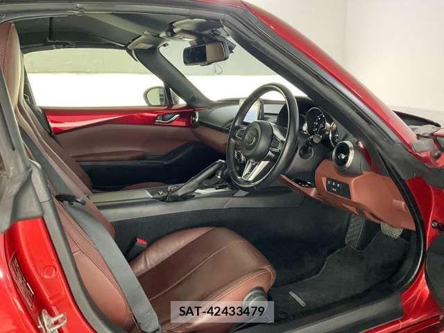 Mazda ROADSTER 2019-06 7060461-14