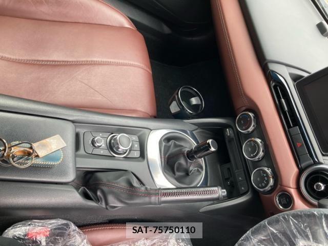 Mazda ROADSTER 2017-02 7224240-13