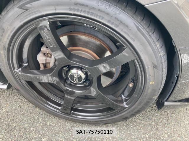 Mazda ROADSTER 2017-02 7224240-5