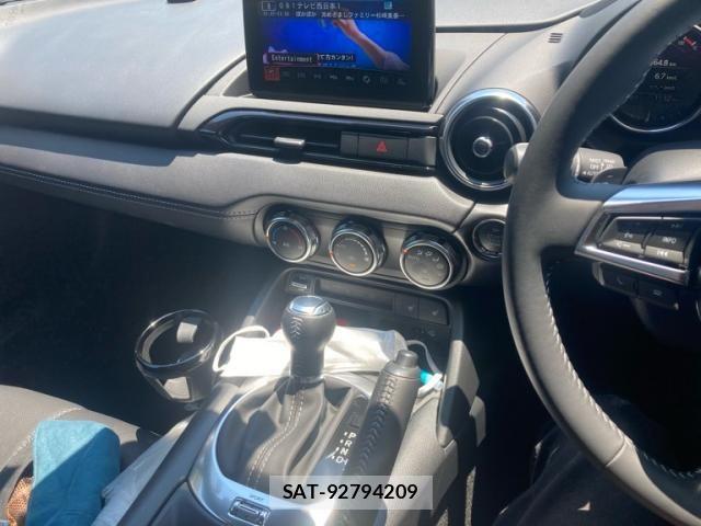 Mazda ROADSTER 2023-07 7393865-20