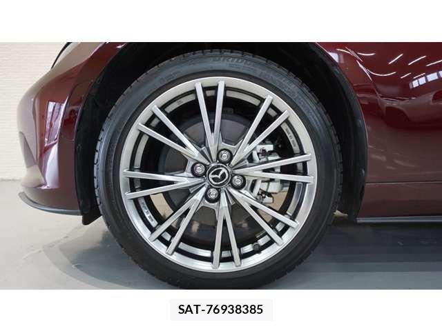 Mazda ROADSTER 2025-04 7619575-19