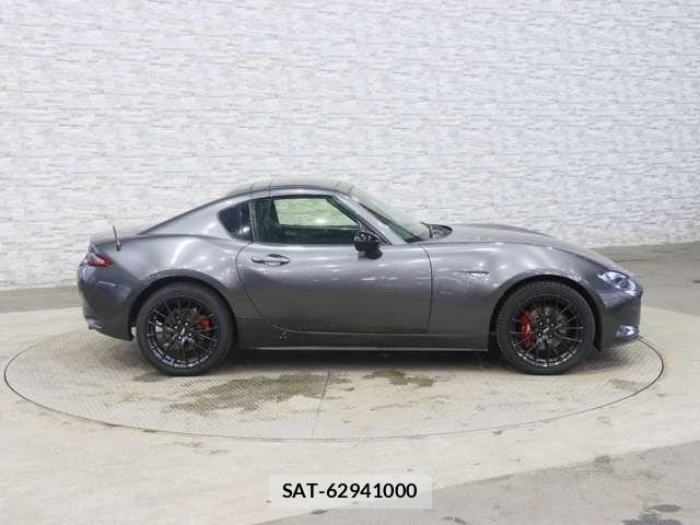 Mazda ROADSTER 2017-06 7980849-12