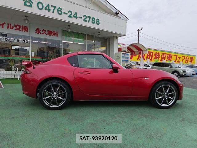 Mazda ROADSTER 2017-02 8037956-10