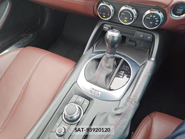 Mazda ROADSTER 2017-02 8037956-16