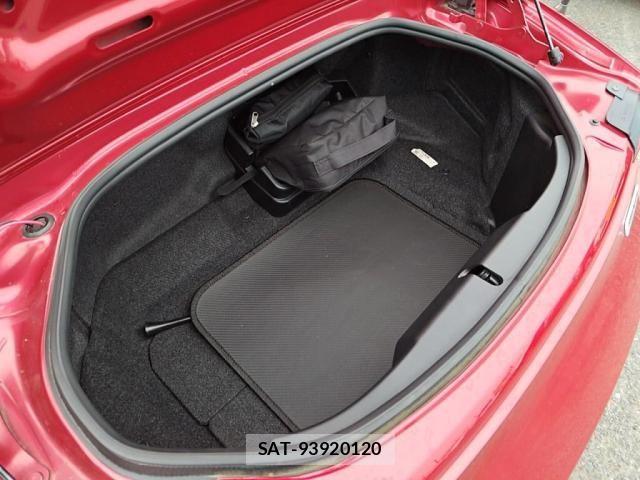 Mazda ROADSTER 2017-02 8037956-25
