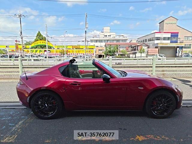 Mazda ROADSTER 2021-07 8101595-11