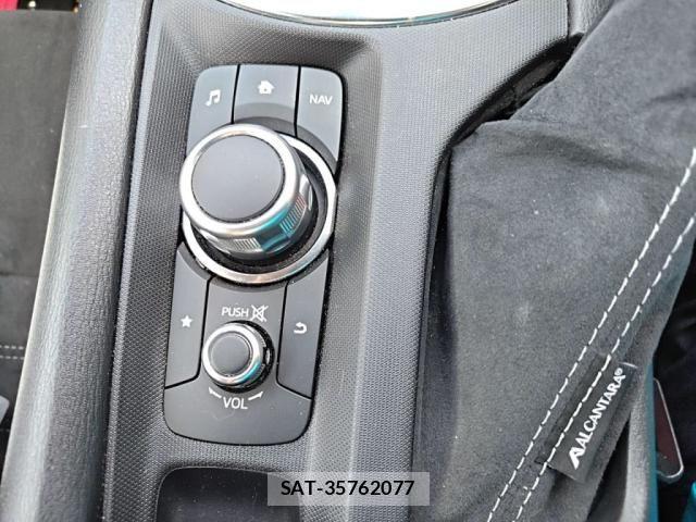 Mazda ROADSTER 2021-07 8101595-18