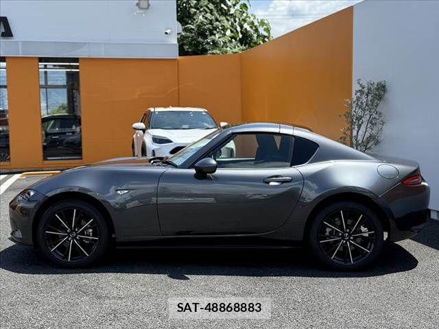Mazda ROADSTER 2024-10 8132103-10