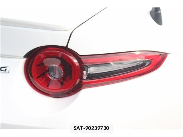 Mazda ROADSTER 2024-03 8209881-17