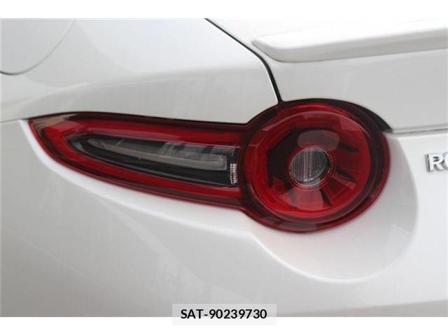 Mazda ROADSTER 2024-03 8209881-18