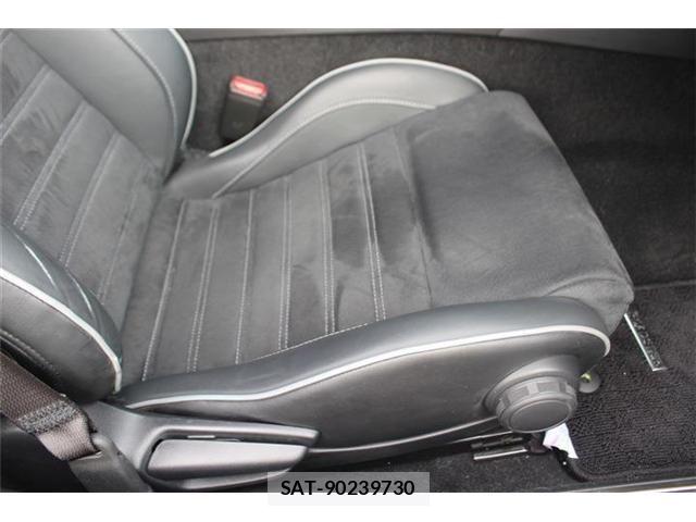 Mazda ROADSTER 2024-03 8209881-29