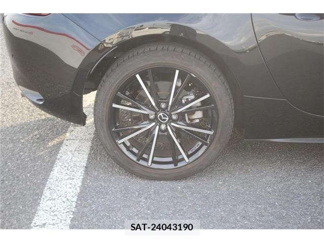 Mazda ROADSTER 2024-02 8209882-16