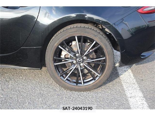 Mazda ROADSTER 2024-02 8209882-17