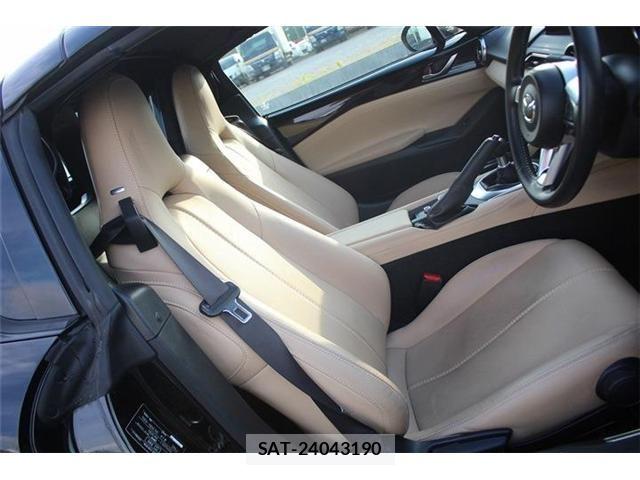 Mazda ROADSTER 2024-02 8209882-28