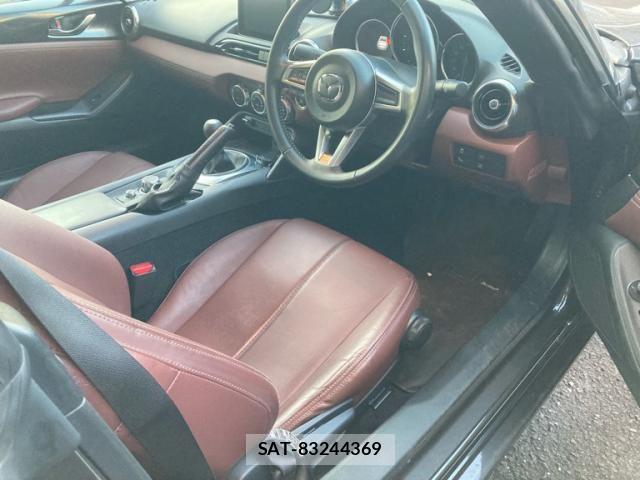 Mazda ROADSTER 2017-07 8231626-11