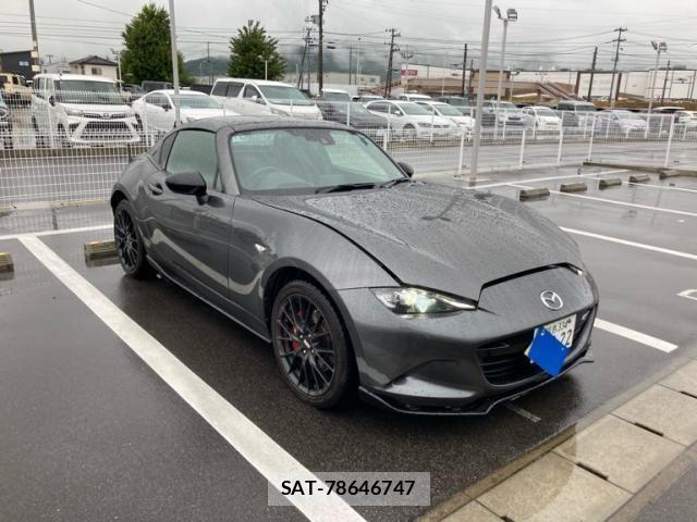 Mazda ROADSTER 2018-05 8231627-1