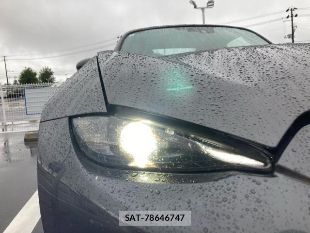Mazda ROADSTER 2018-05 8231627-3