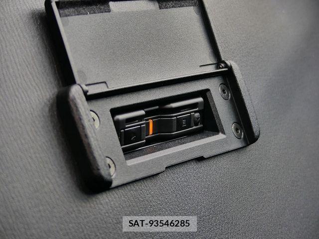 Mazda ROADSTER 2026-06 8246527-13