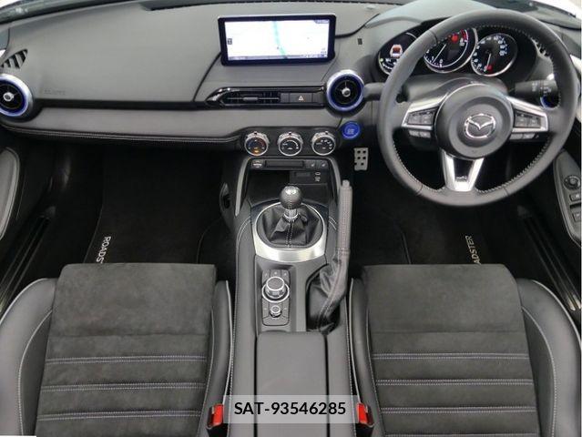 Mazda ROADSTER 2026-06 8246527-2