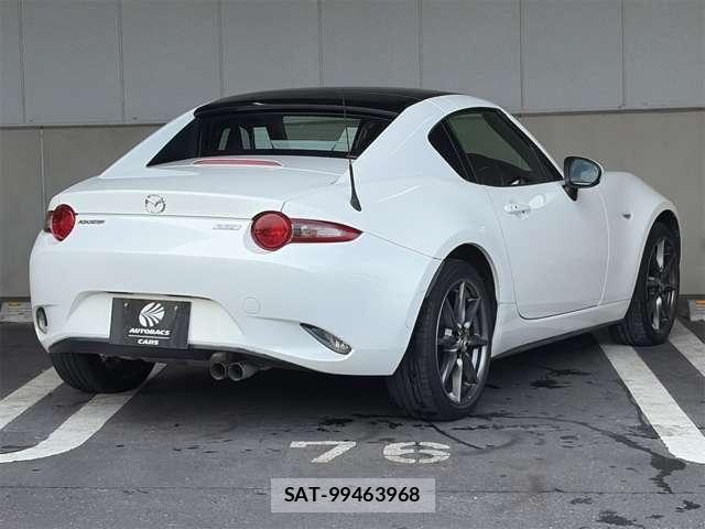 Mazda ROADSTER 2017-02 8316748-18