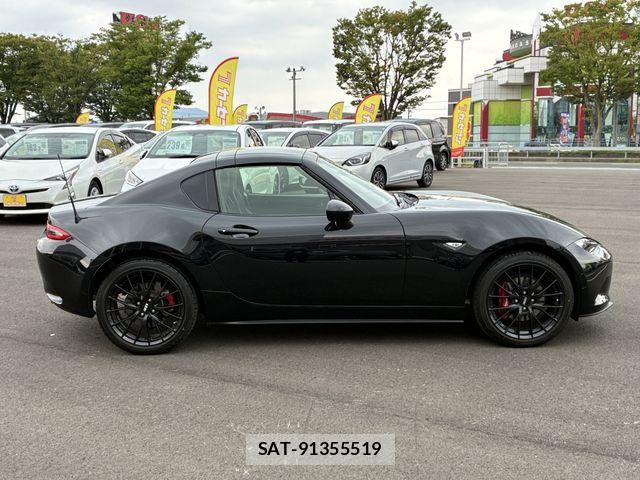 Mazda ROADSTER 2018-03 8316746-9