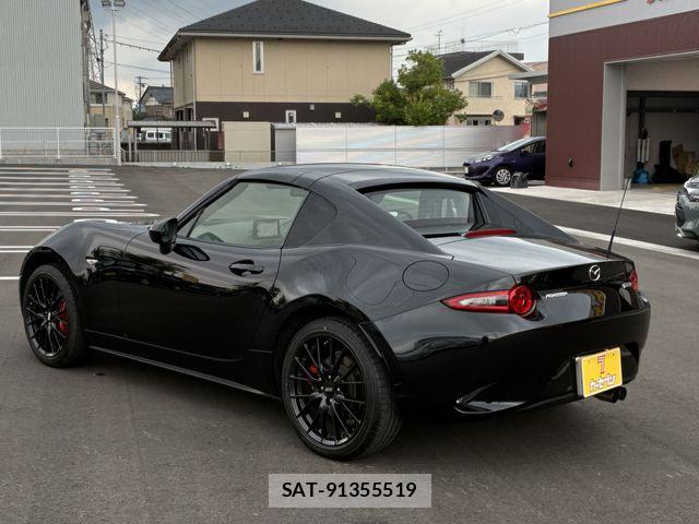 Mazda ROADSTER 2018-03 8316746-6