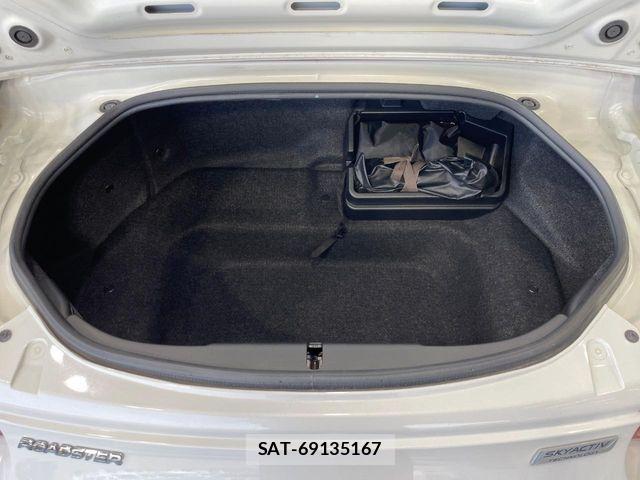 Mazda ROADSTER 2019-08 8355497-9