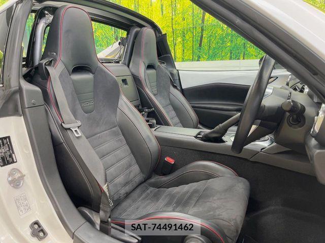 Mazda ROADSTER 2018-09 8368362-12