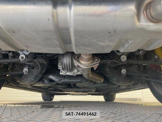 Mazda ROADSTER 2018-09 8368362-19