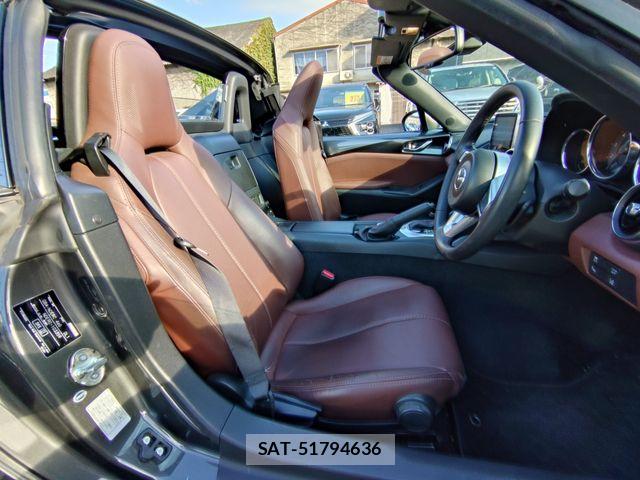 Mazda ROADSTER 2017-06 8368366-11