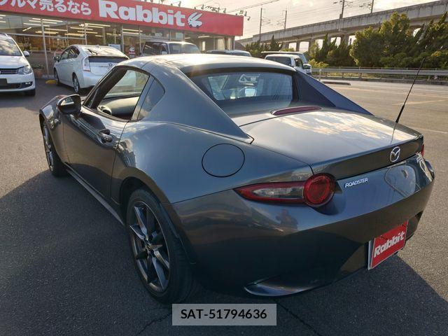 Mazda ROADSTER 2017-06 8368366-1